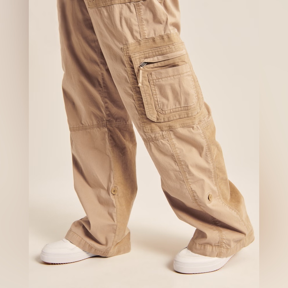 Abercrombie & Fitch Tan Cargo Pants Straight Leg